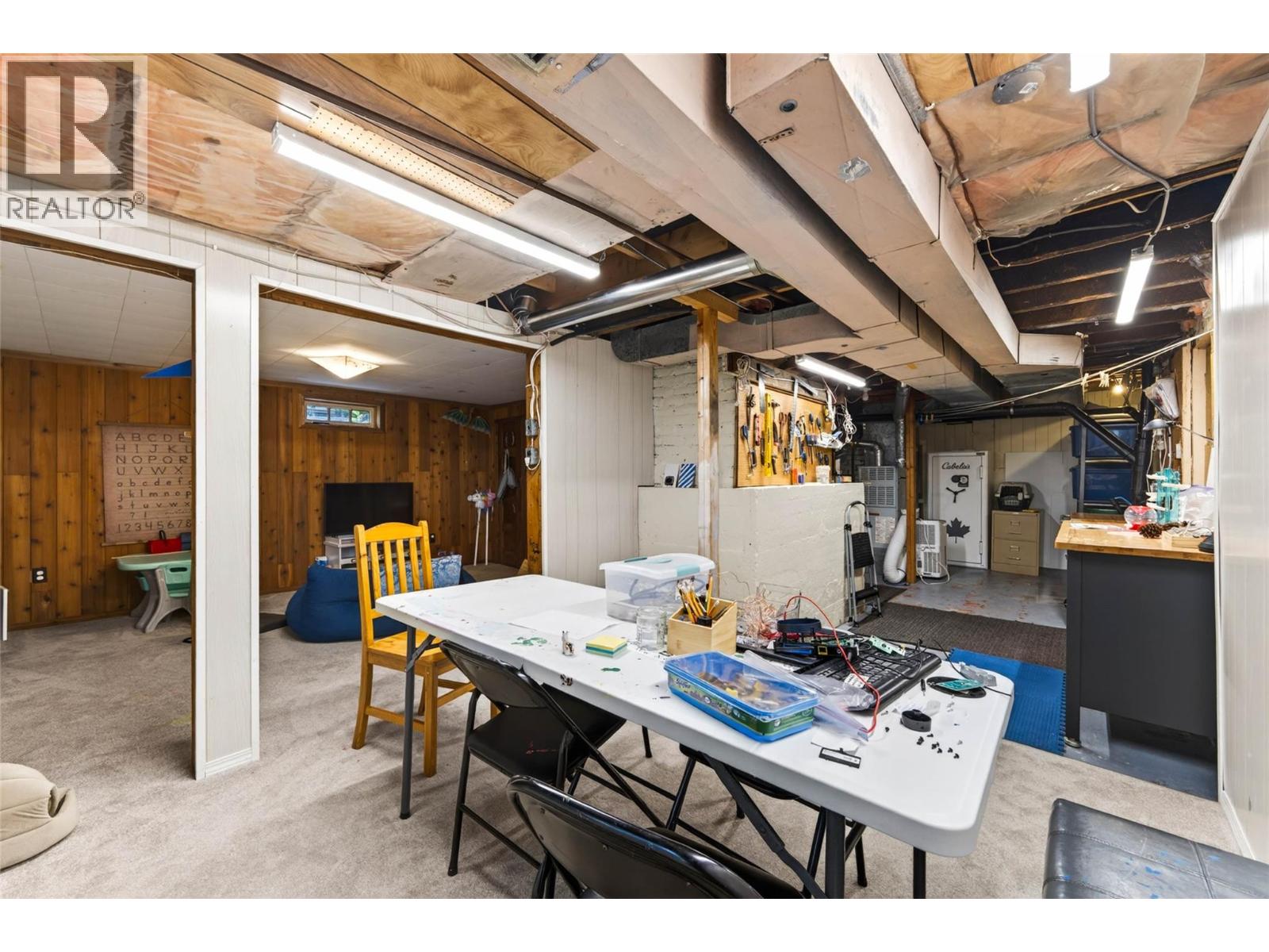 502 Houston Street - 42
