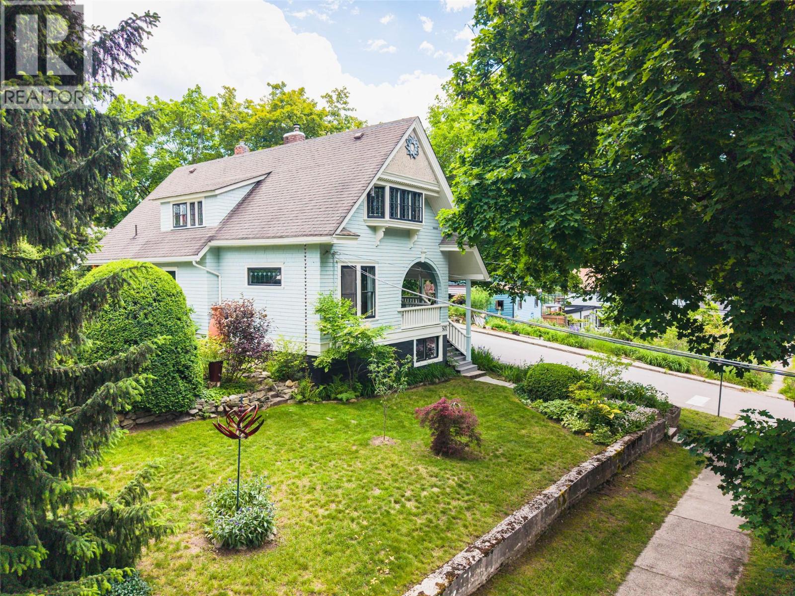502 Houston Street - 78