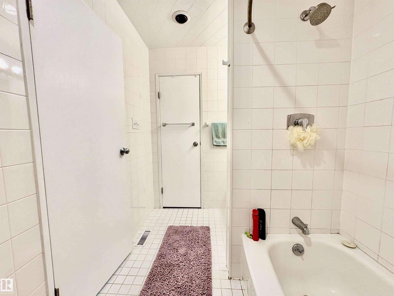 3016 108 ST NW - 29