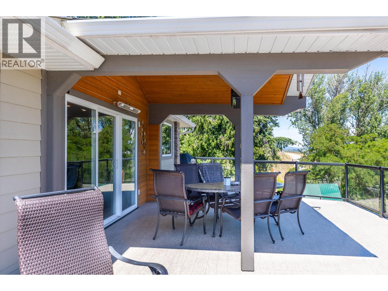 6902 Old Kamloops Road - 53