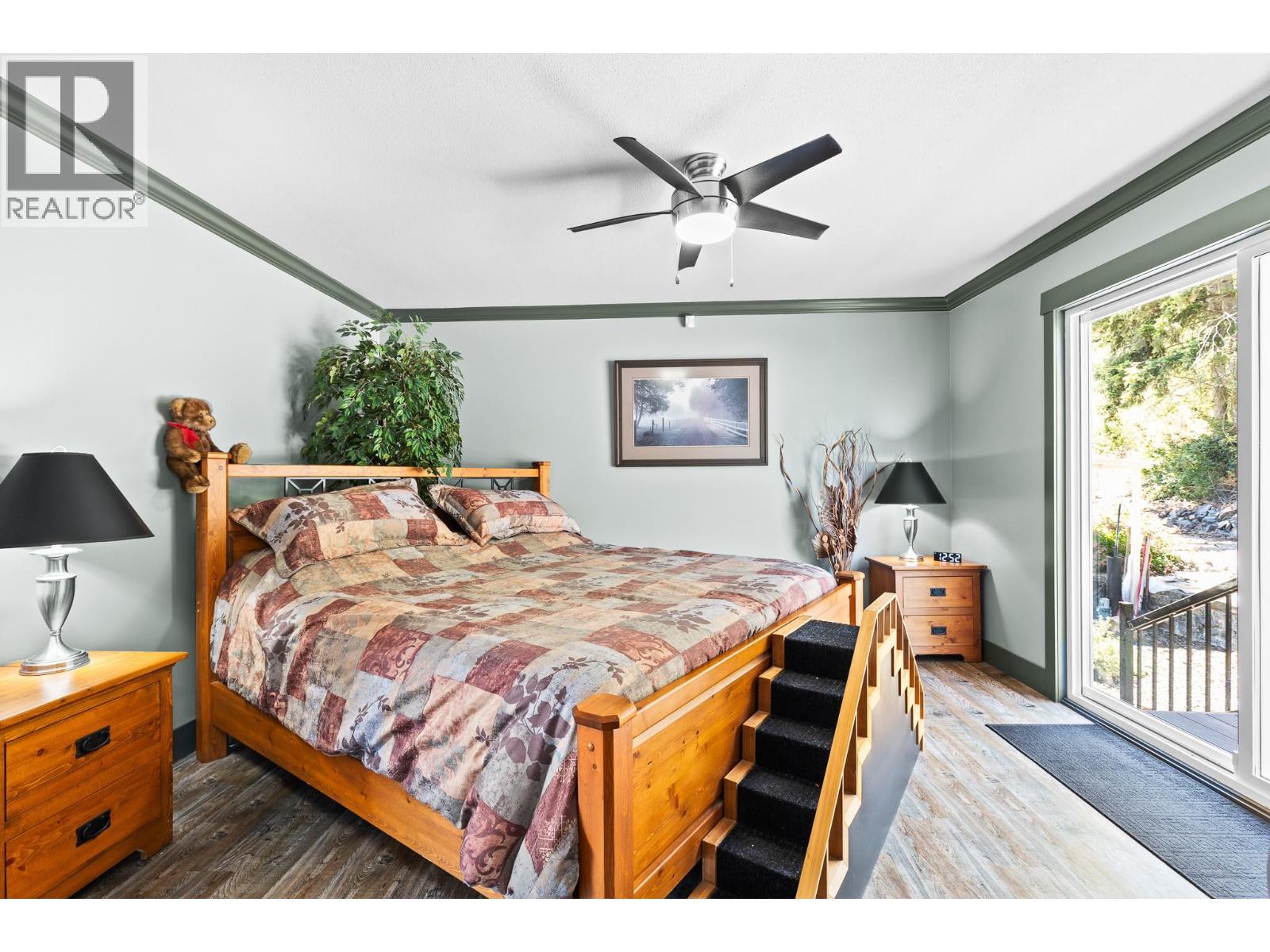 6902 Old Kamloops Road - 30