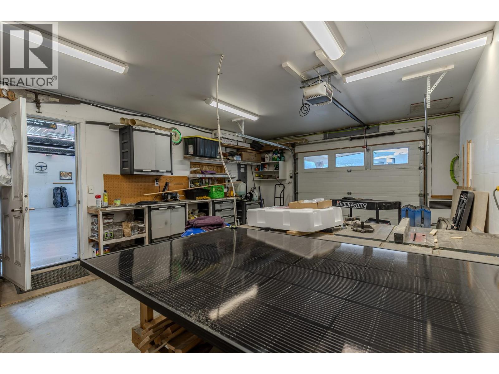 6902 Old Kamloops Road - 89