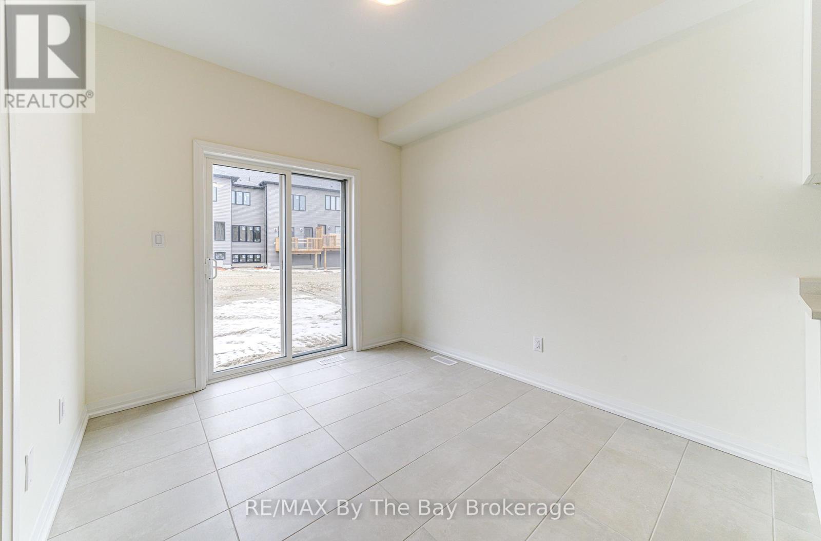73 FEDERICA CRESCENT - Image 18
