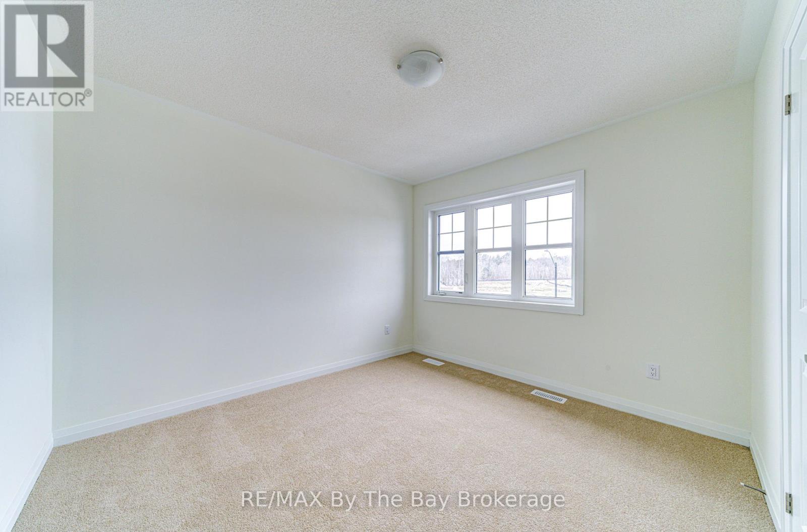 73 FEDERICA CRESCENT - Image 34
