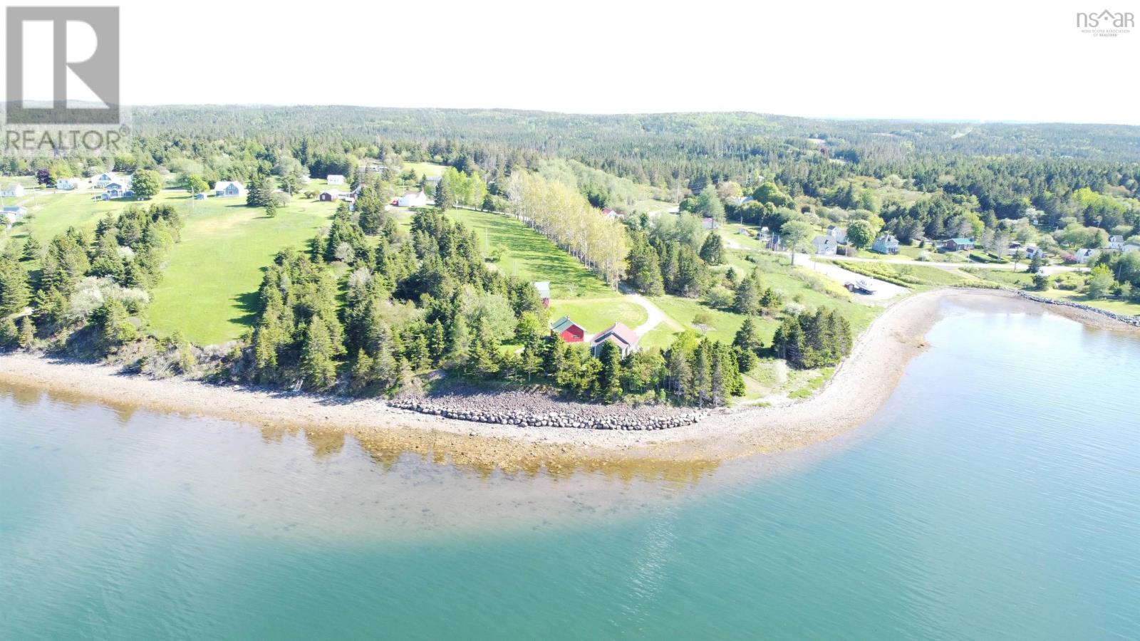 Property 2 of 48 of 11 Cap La Ronde