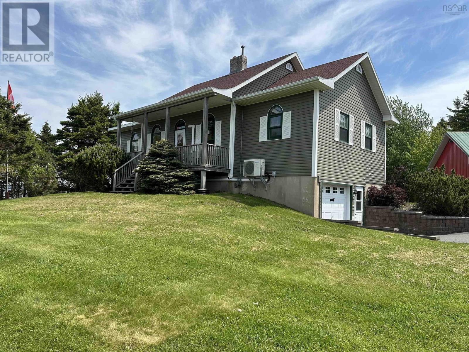 Property 4 of 48 of 11 Cap La Ronde
