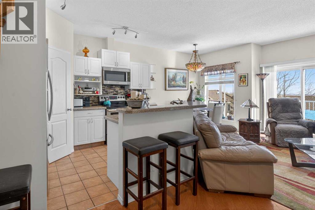 92 Hamptons Link NW - 7