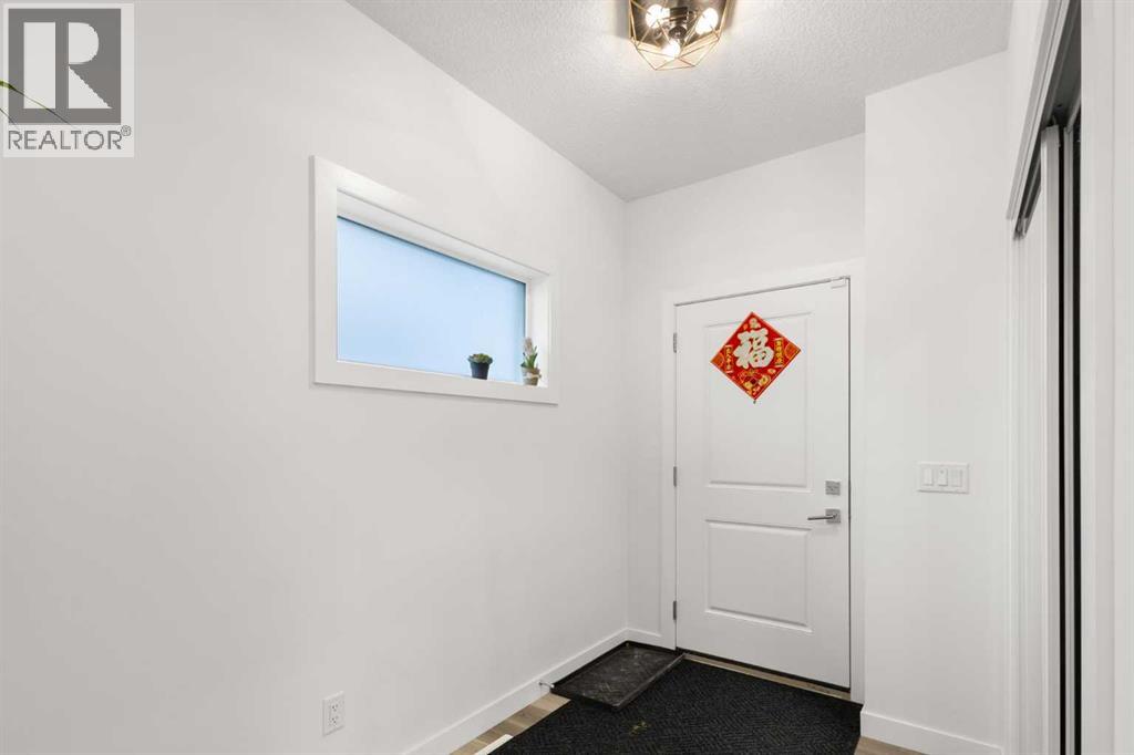293 Carringsby Way NW - photo 2