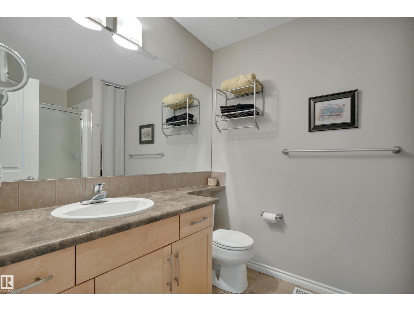 9555 73 AV NW - 28