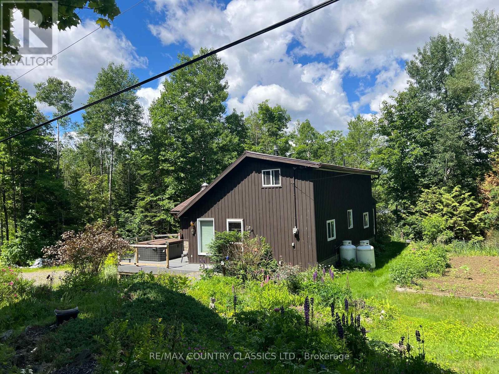 1322A WESLEMKOON LAKE ROAD - 4
