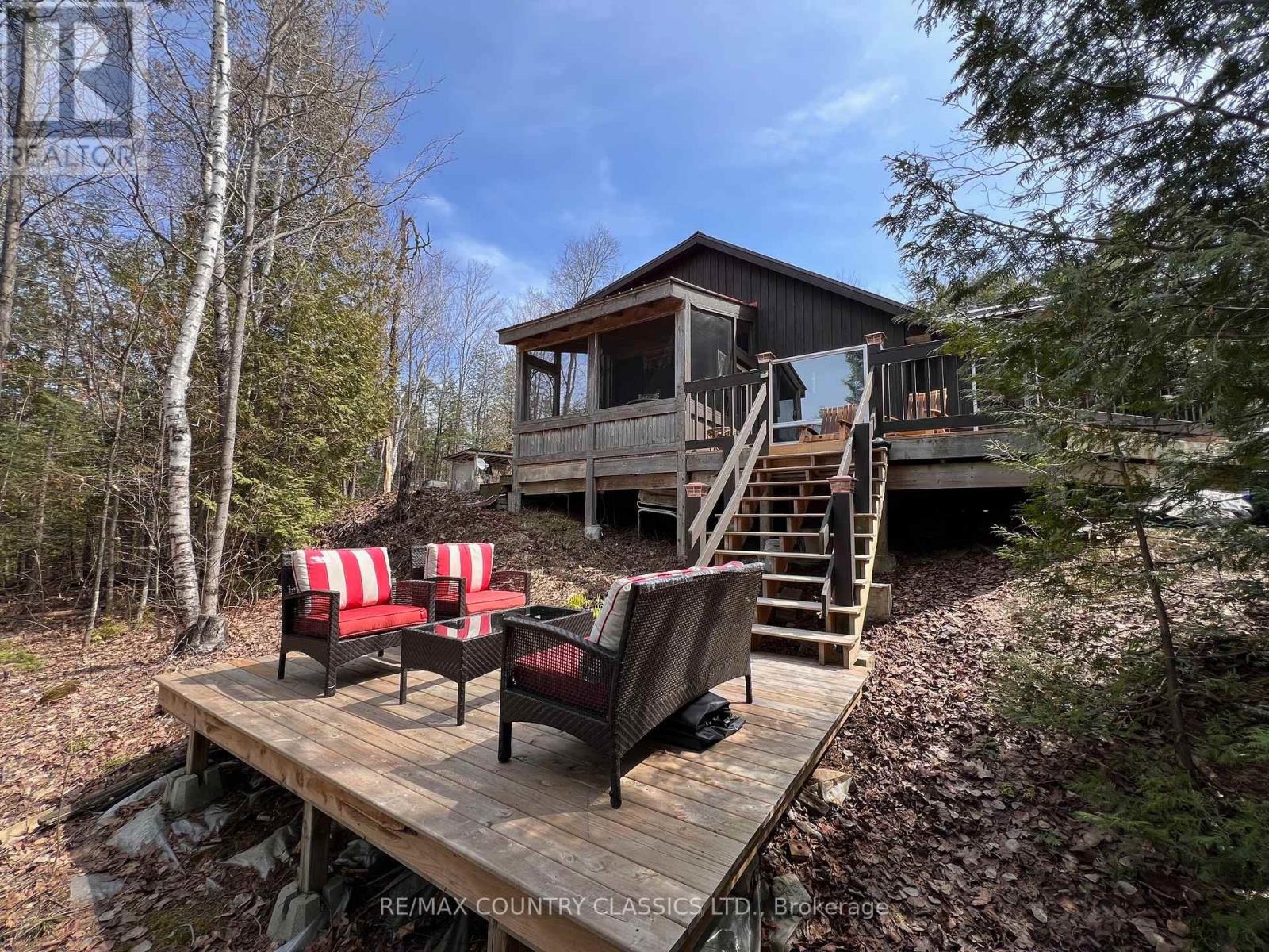 1322A WESLEMKOON LAKE ROAD - 9
