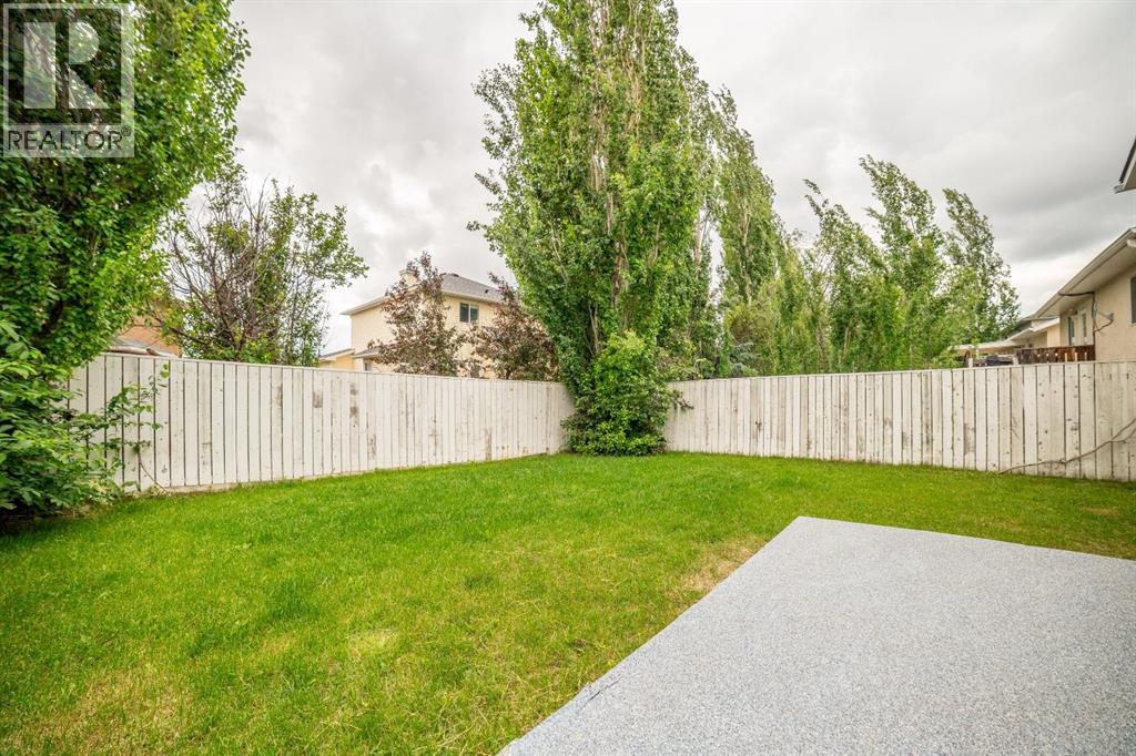 260 Red Crow Boulevard W — photo 35
