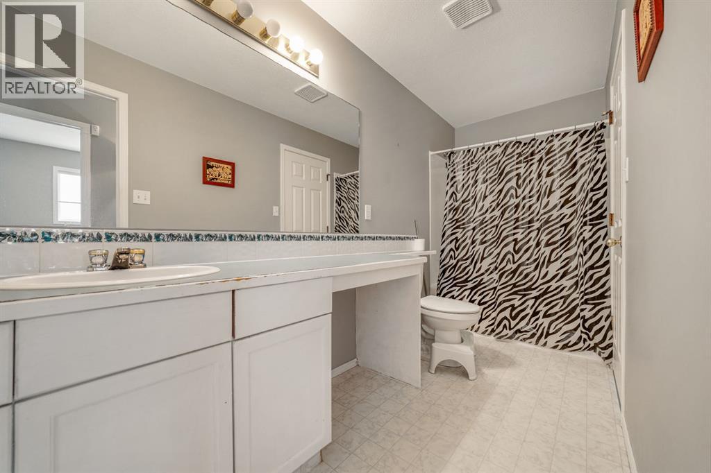 260 Red Crow Boulevard W — photo 17