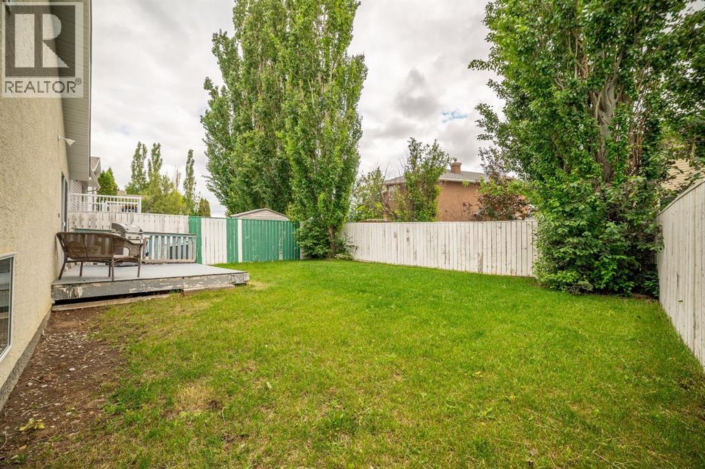 260 Red Crow Boulevard W — photo 37