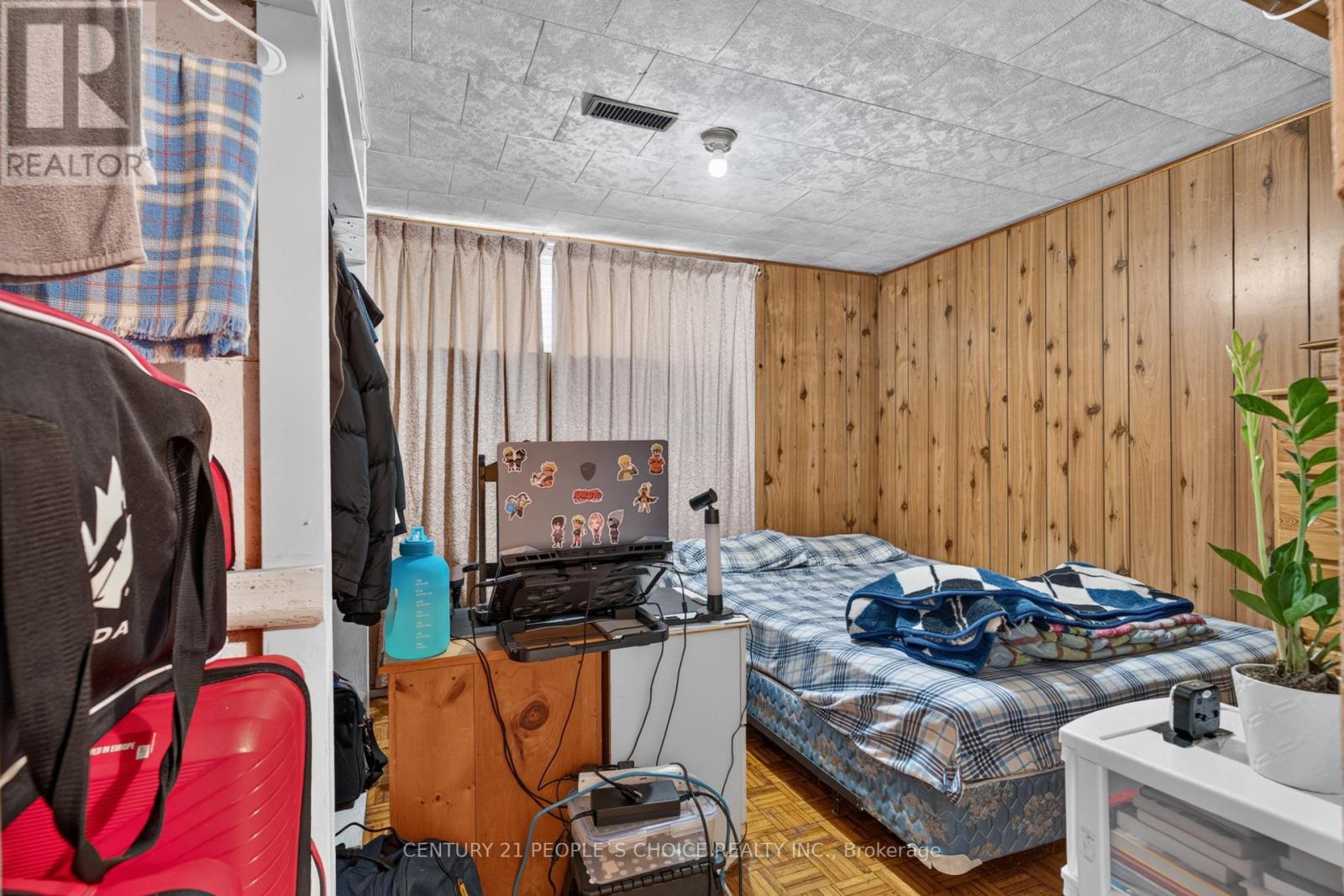 750 JANE STREET - 33