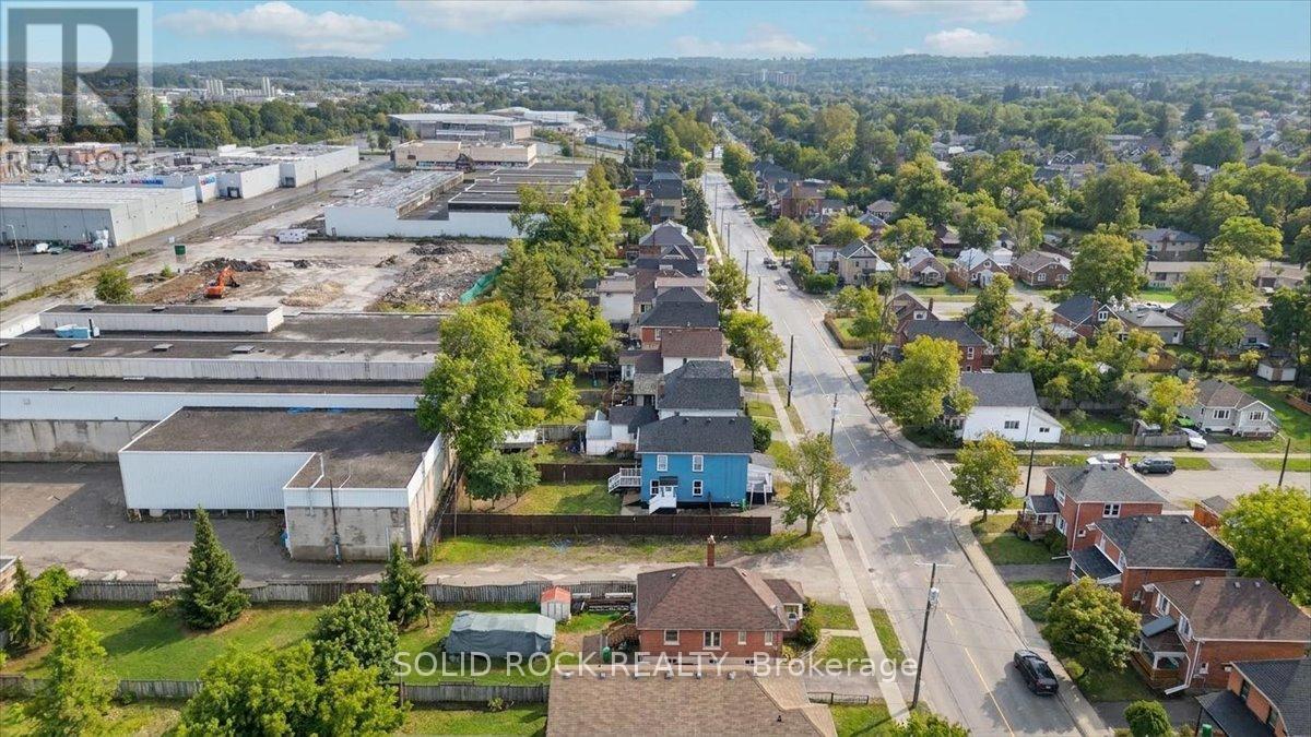 513 ROMAINE STREET - 38