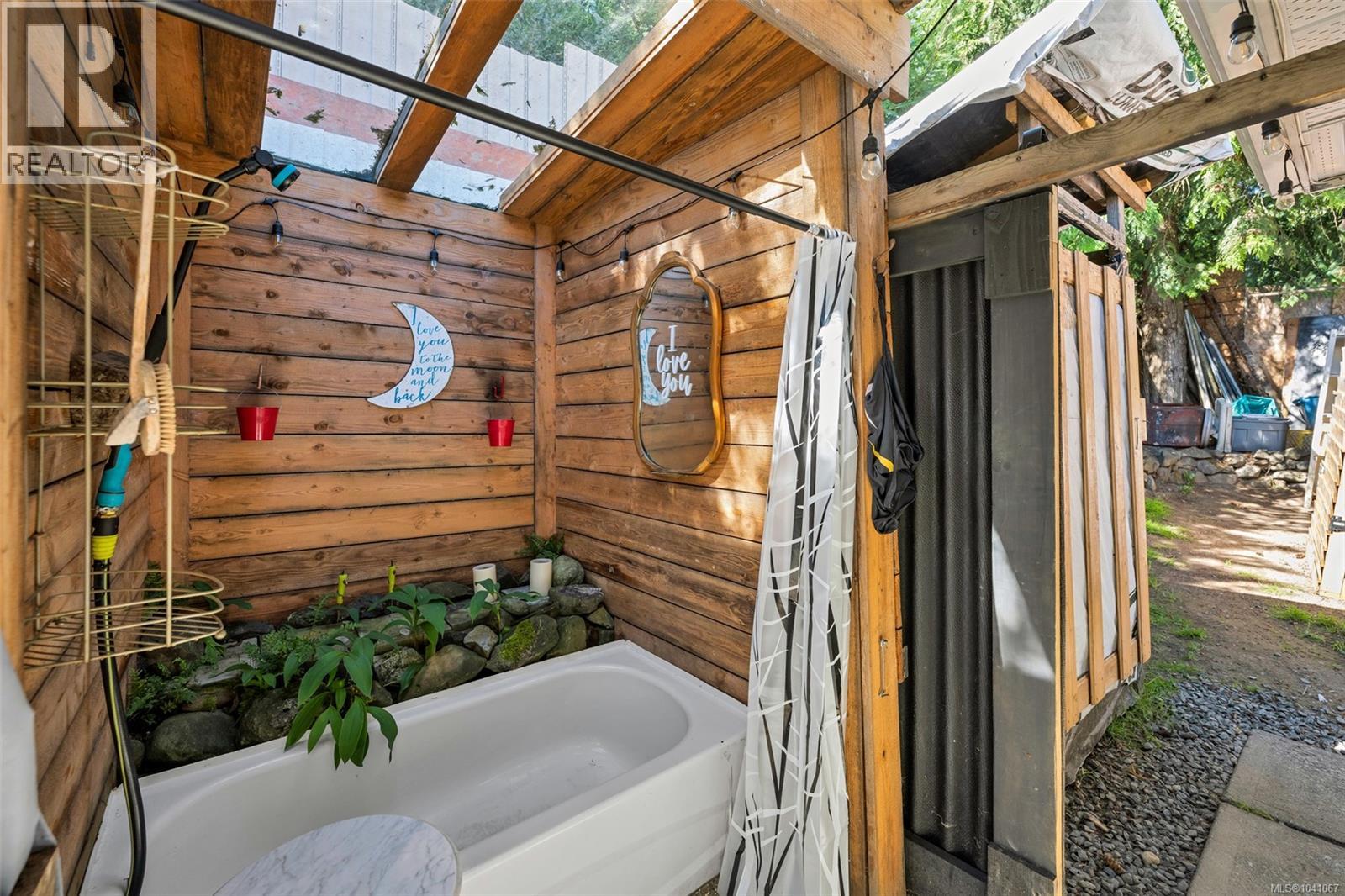  2614 Shawnigan Lake Road East, Shawnigan Lake