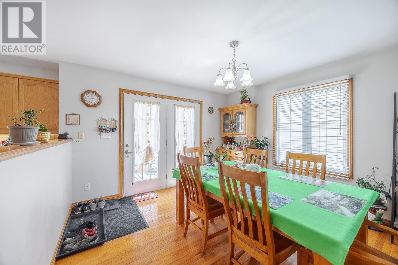 11 Chatfield DR - 5