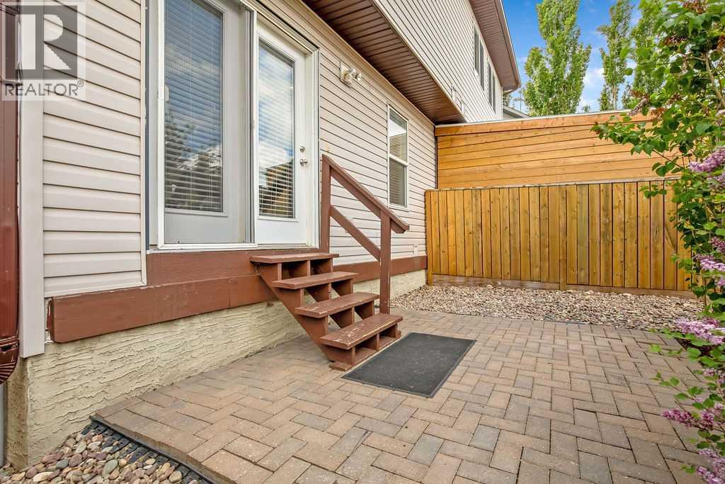 246 Elgin View SE — photo 26