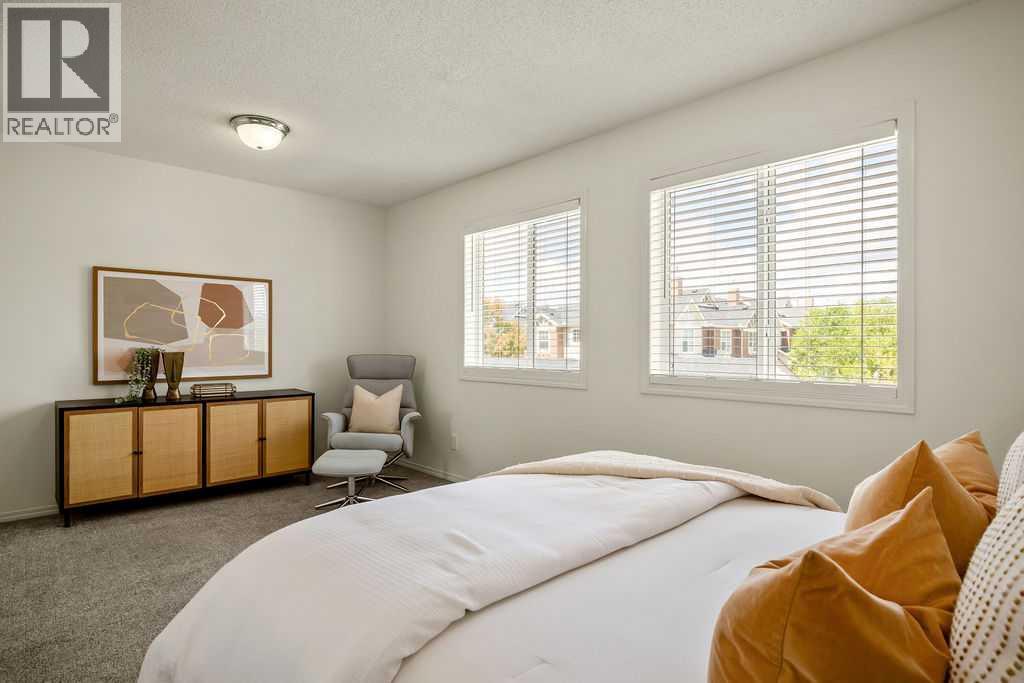 246 Elgin View SE — photo 17