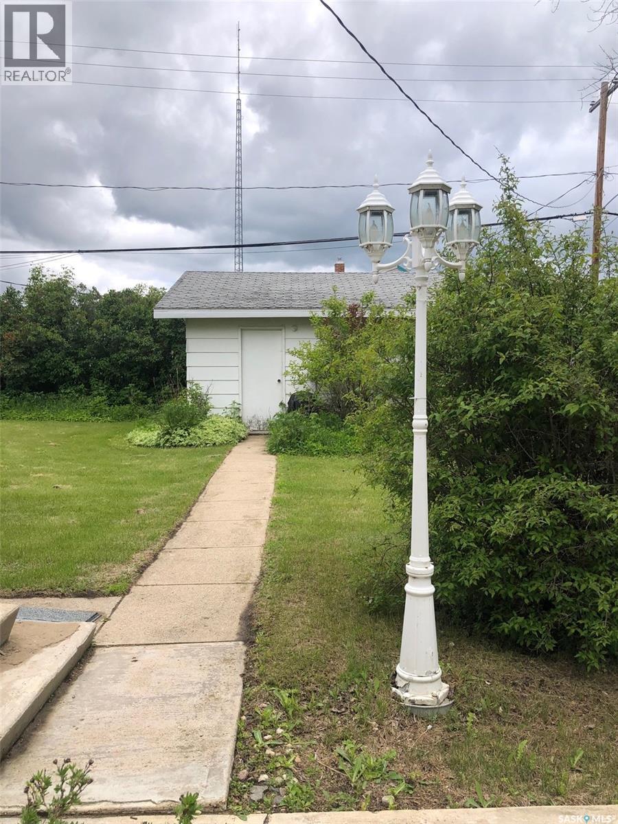 48 Highway AVENUE E - 10