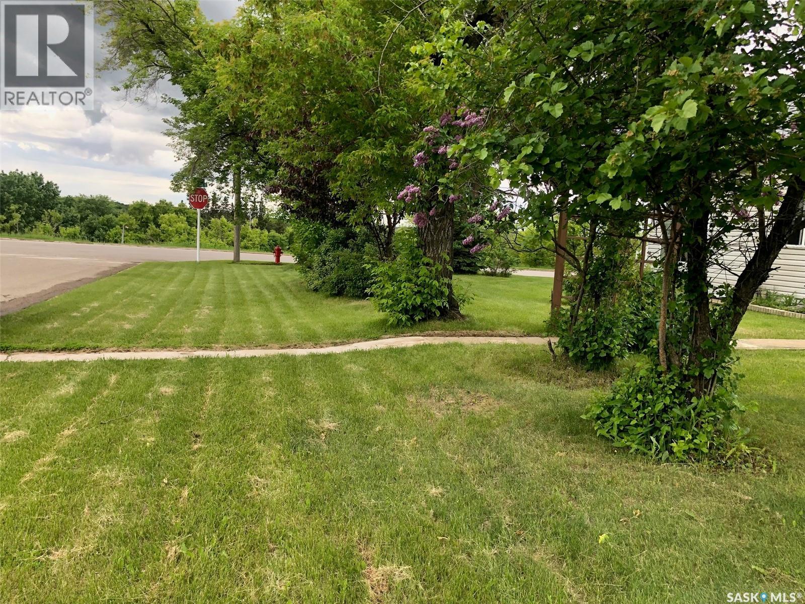48 Highway AVENUE E - 44
