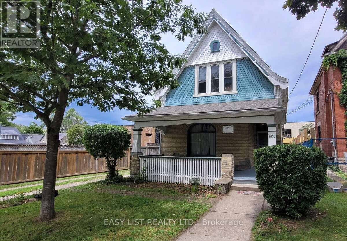626 LORNE AVENUE - 1