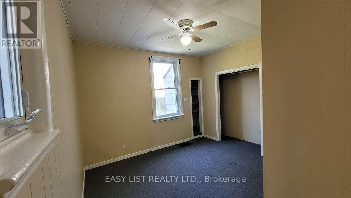 626 LORNE AVENUE - 12