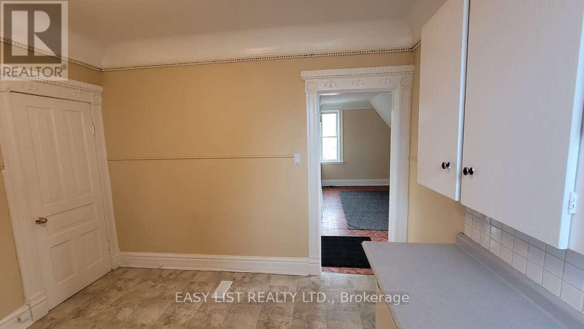 626 LORNE AVENUE - 27