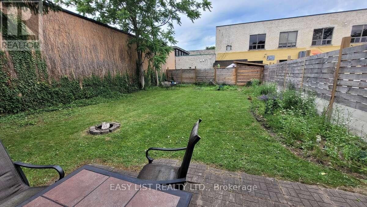 626 LORNE AVENUE - 33