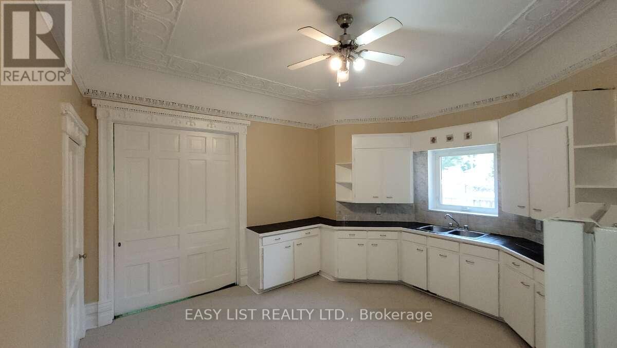 626 LORNE AVENUE - 5