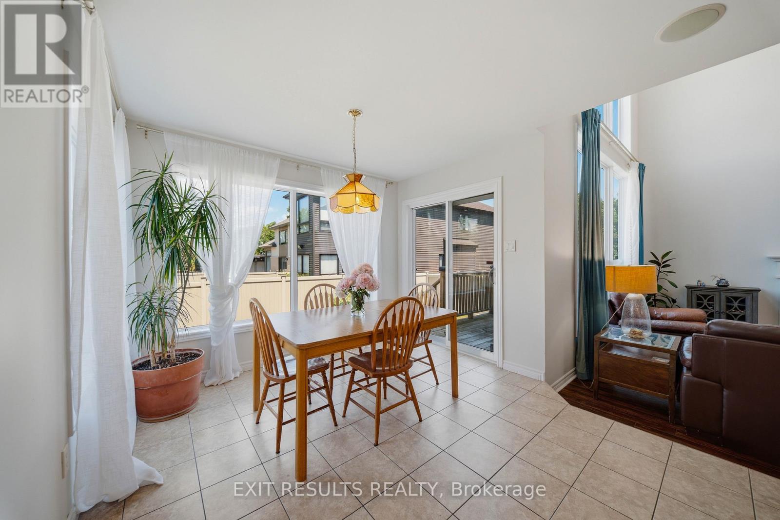 5B KEMP DRIVE - 19