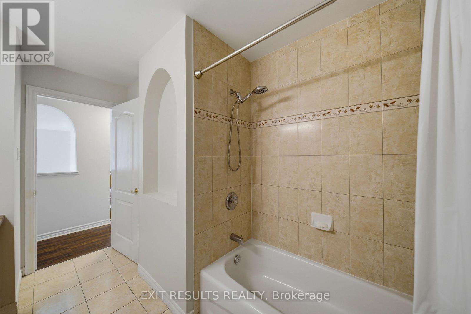 5B KEMP DRIVE - 30