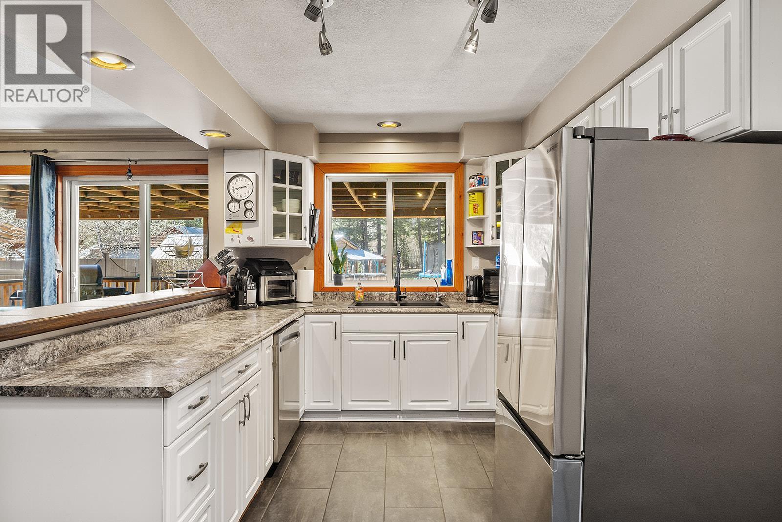 5835 3rd Street - 33