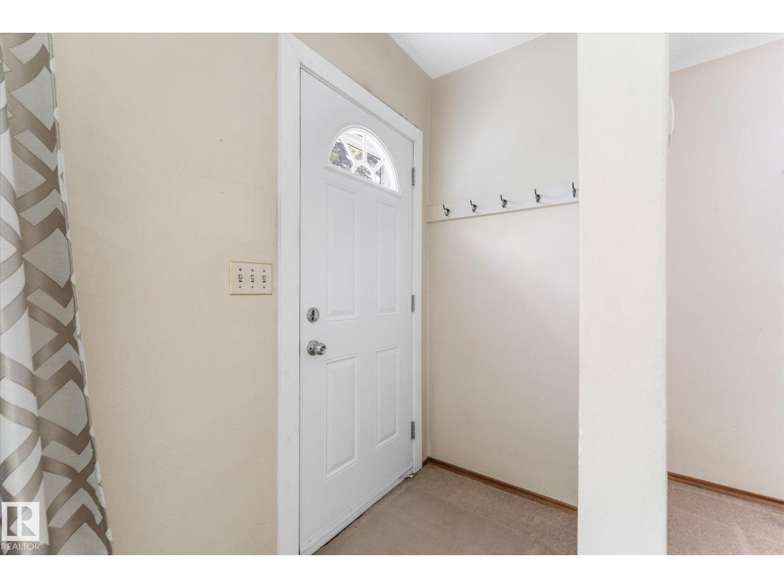 9315 86 ST NW - 6