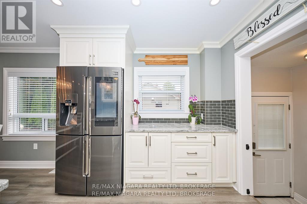5667 MONTROSE ROAD - 8