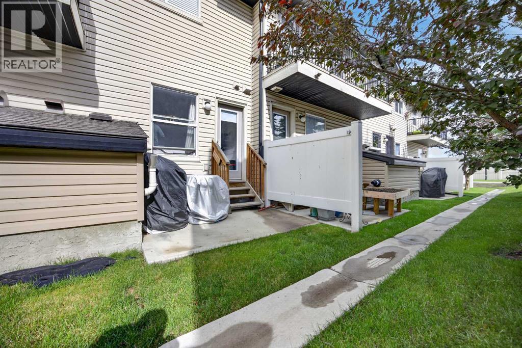 328 Saddlebrook Point NE — photo 26