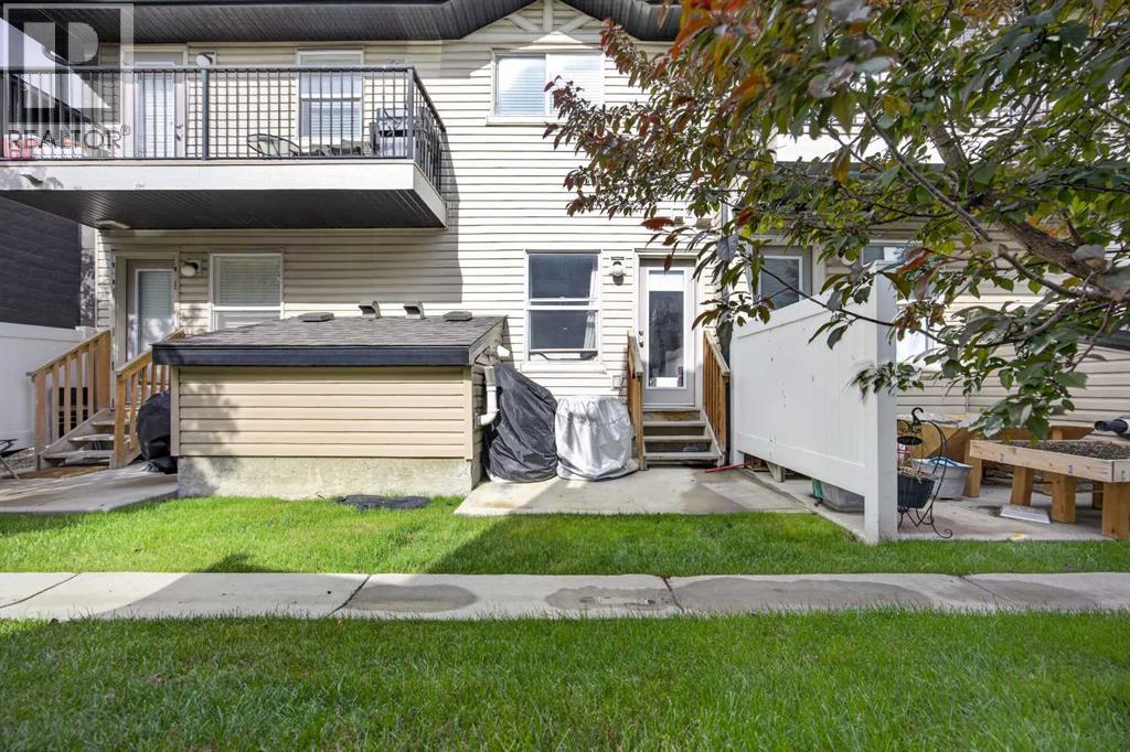 328 Saddlebrook Point NE — photo 28