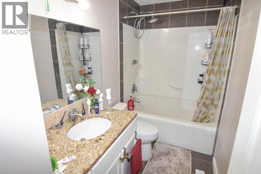 268 Falton Drive NE - 16