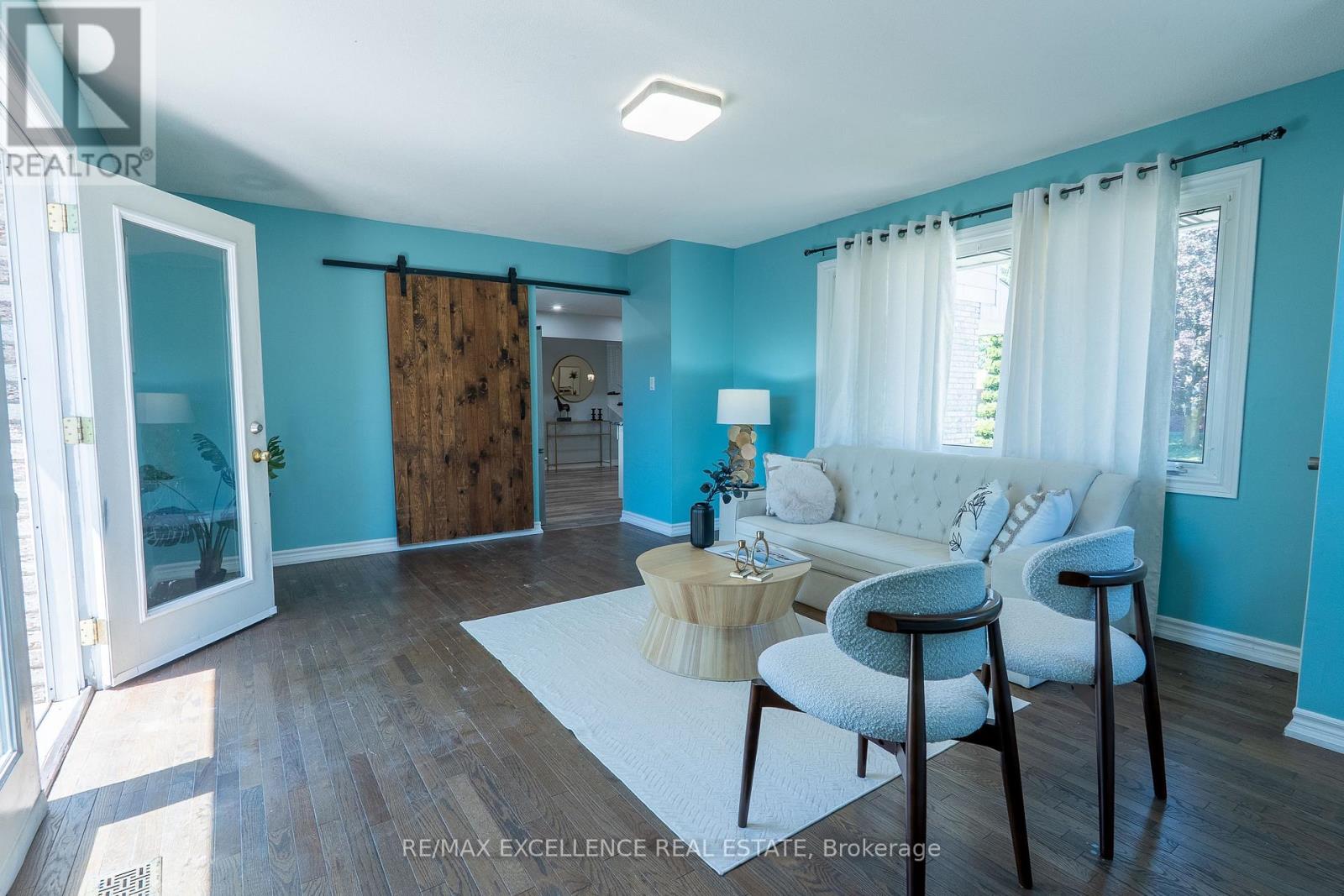 27 WADSWORTH DRIVE - 12