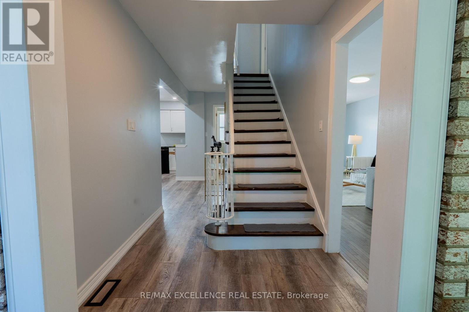 27 WADSWORTH DRIVE - 15