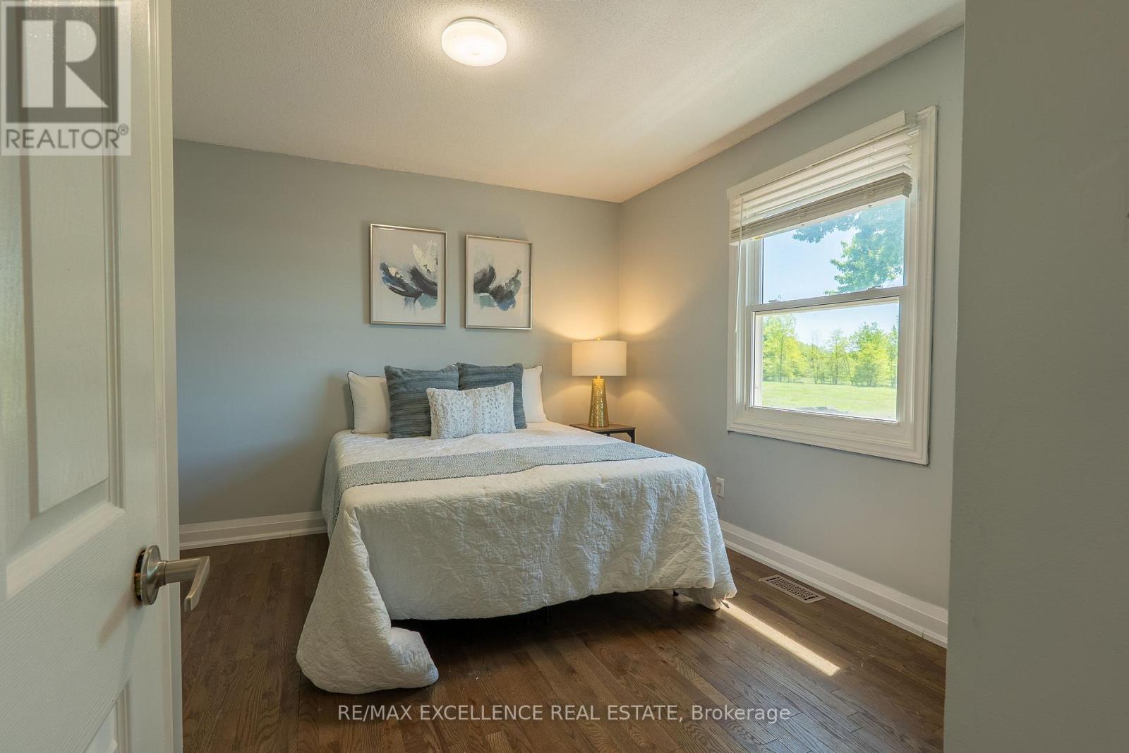 27 WADSWORTH DRIVE - 16