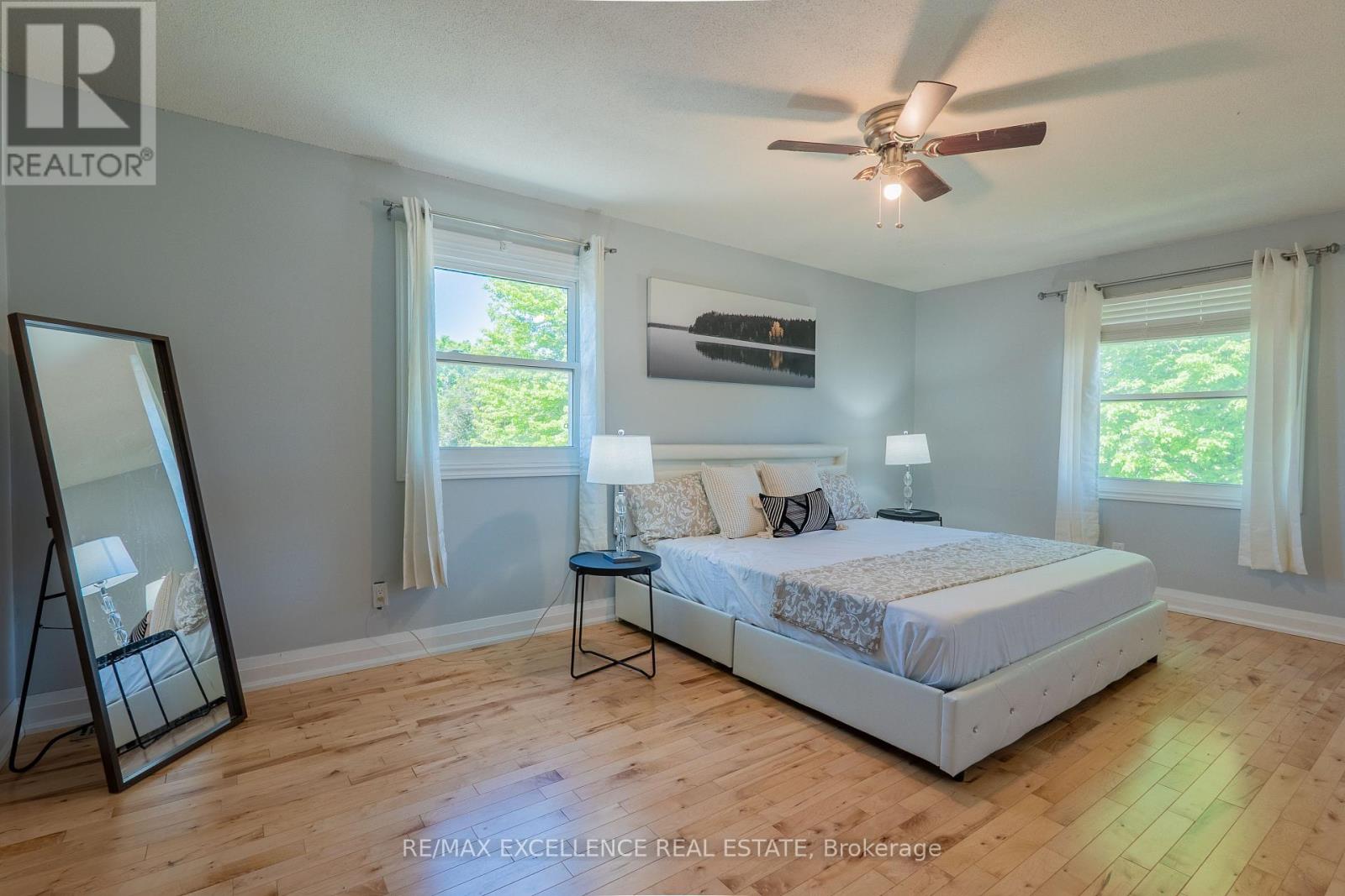 27 WADSWORTH DRIVE - 18