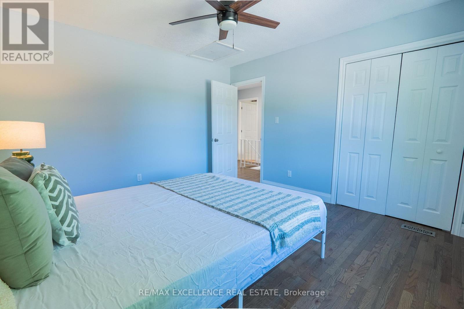 27 WADSWORTH DRIVE - 26