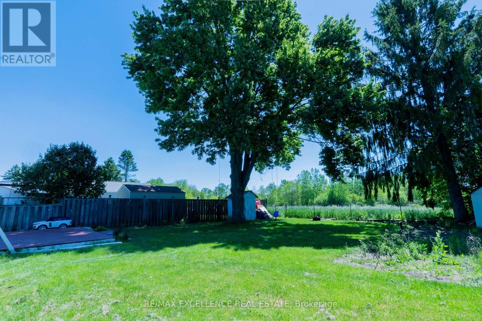 27 WADSWORTH DRIVE - 31