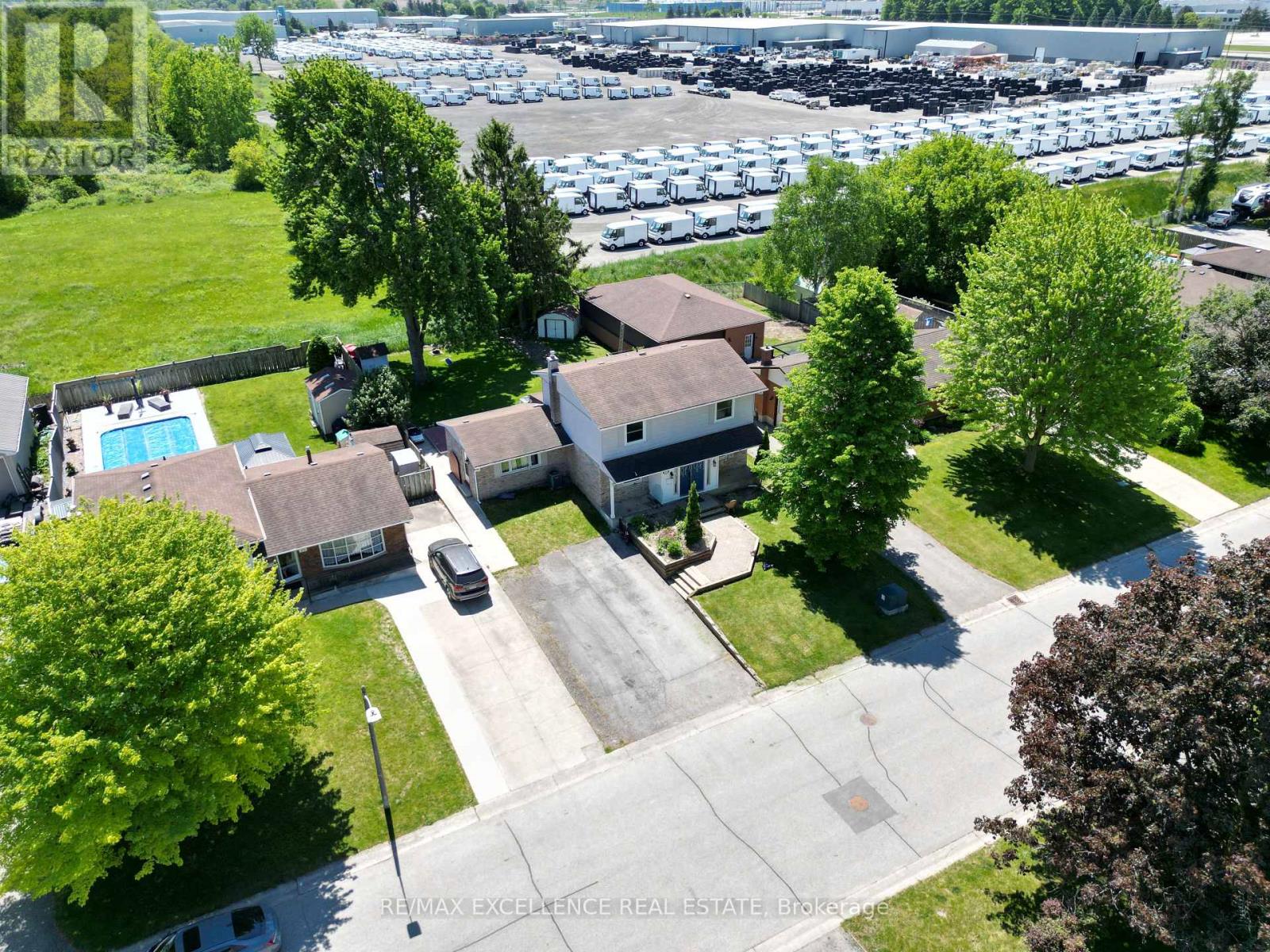 27 WADSWORTH DRIVE - 39