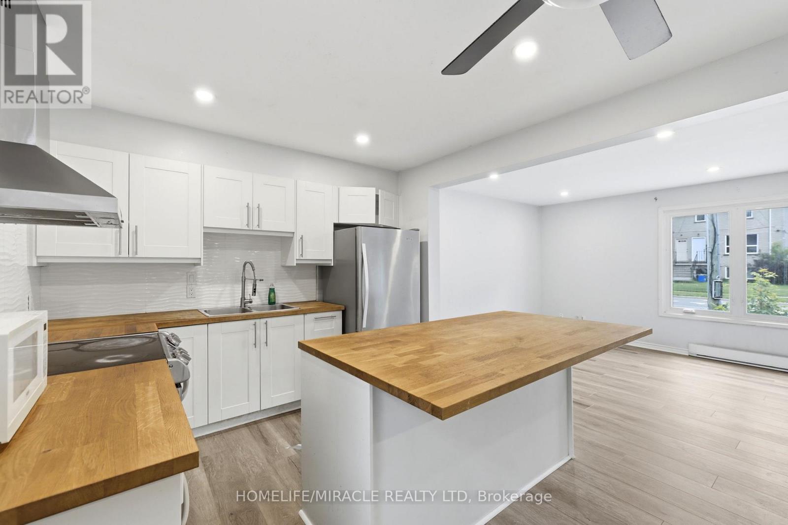 860 TRAFALGAR STREET - 11