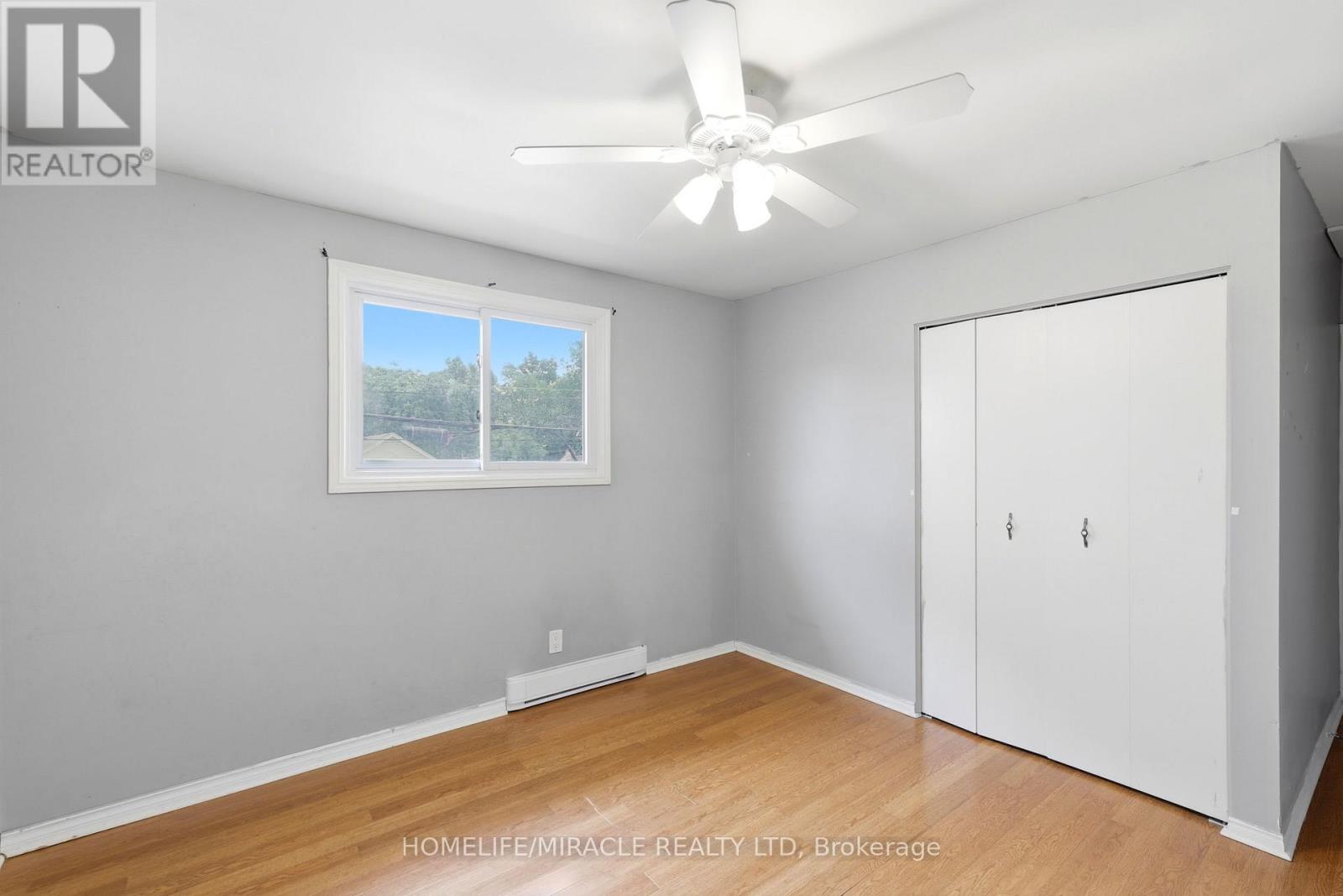 860 TRAFALGAR STREET - 18