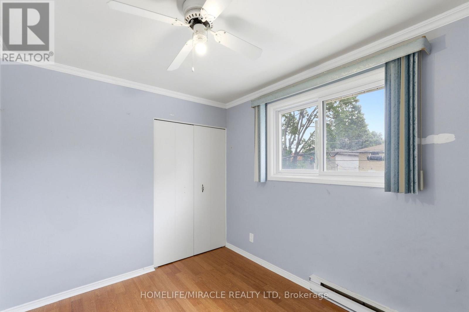 860 TRAFALGAR STREET - 26