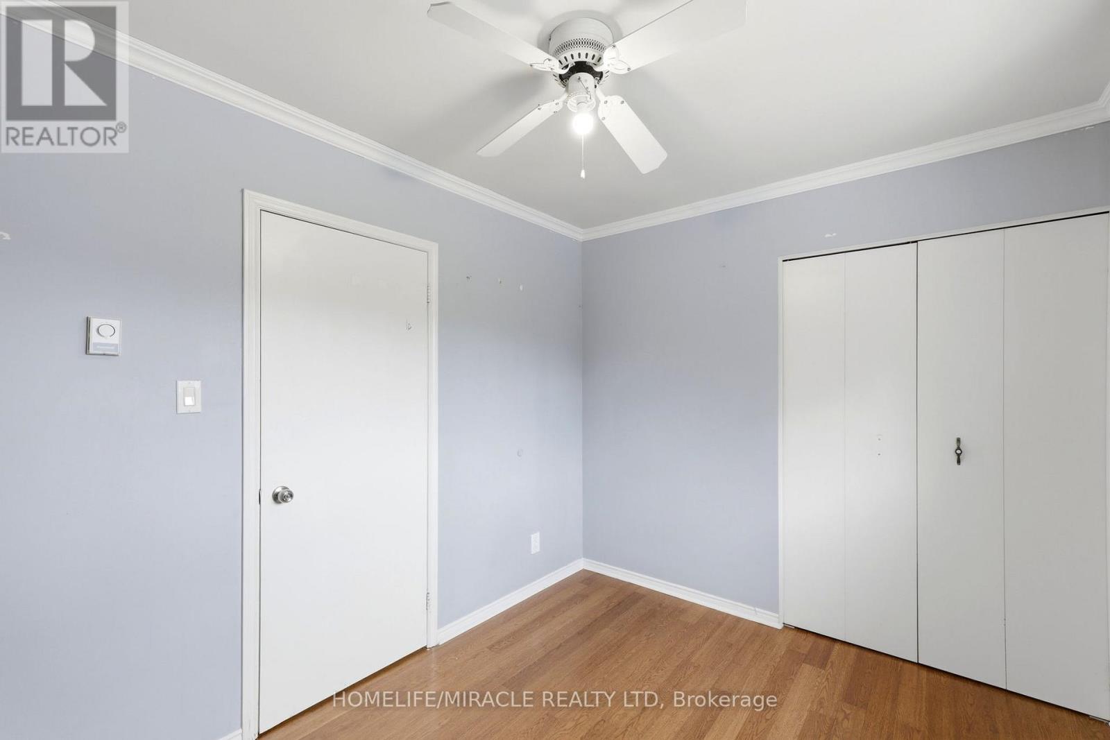 860 TRAFALGAR STREET - 27